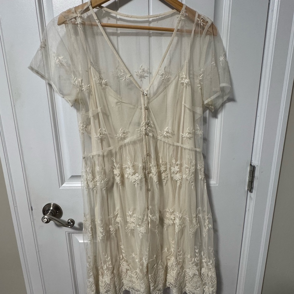 Abercrombie & Fitch Ivory Embroidered Midi Dress - Picture 1 of 4